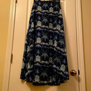 Charlotte Russe Maxi Skort. Size Medium
